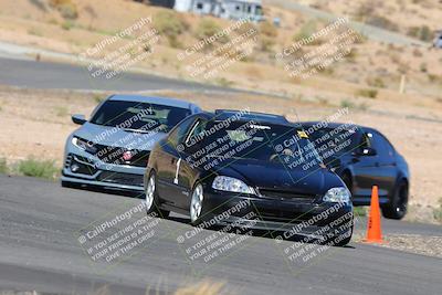 media/Oct-01-2022-Team Topak Racing (Sat) [[f860fb51be]]/2-Inter Low 2/session 2 turn 11/